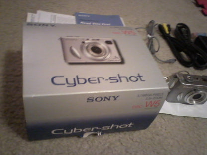 Sony DSC-W5 5.1MP Cyber-shot Digital Camera