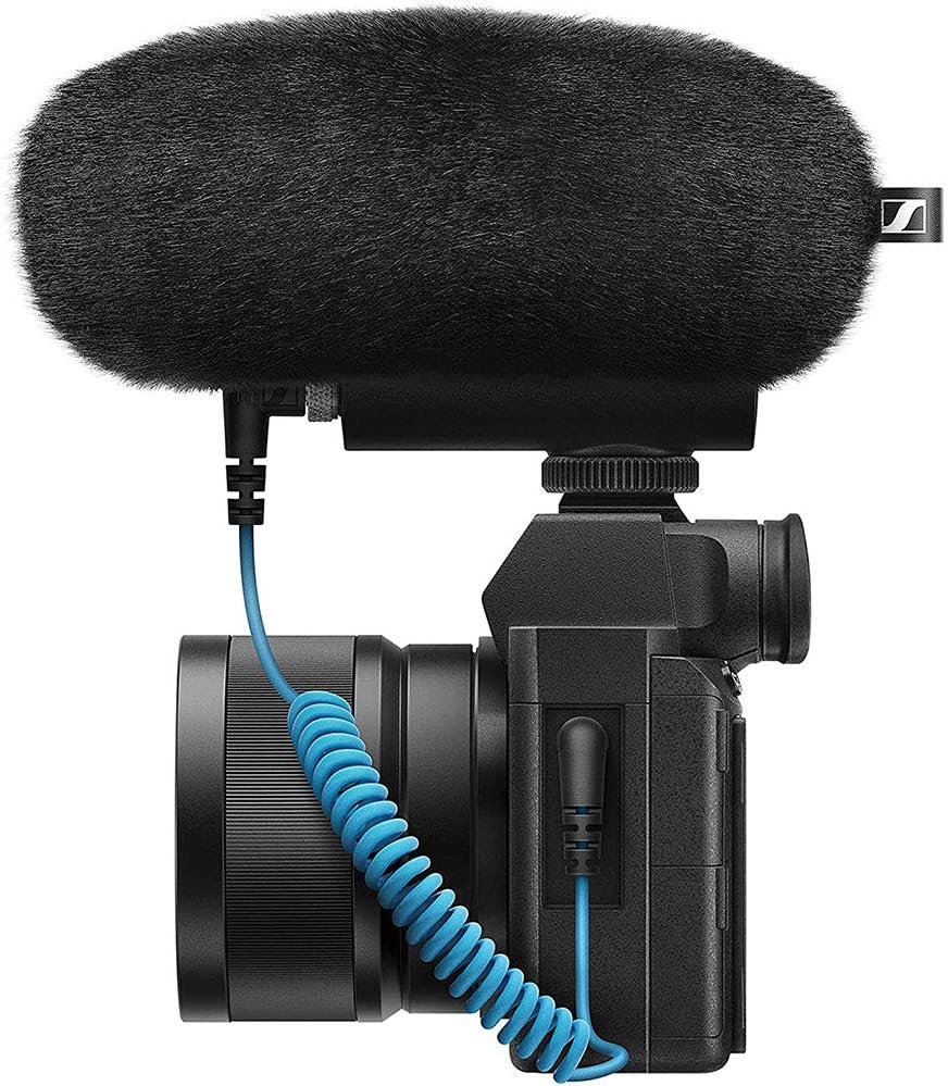 Sennheiser MKE 400 Shotgun Microphone Bundle Tripod