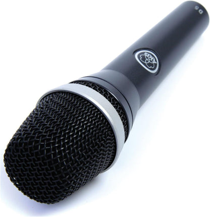 AKG D5 Supercardioid Vocal Microphone Bundle XLR Cable