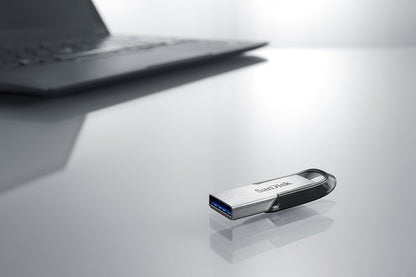 SanDisk Ultra Flair 64GB USB 3.0 Flash Drive