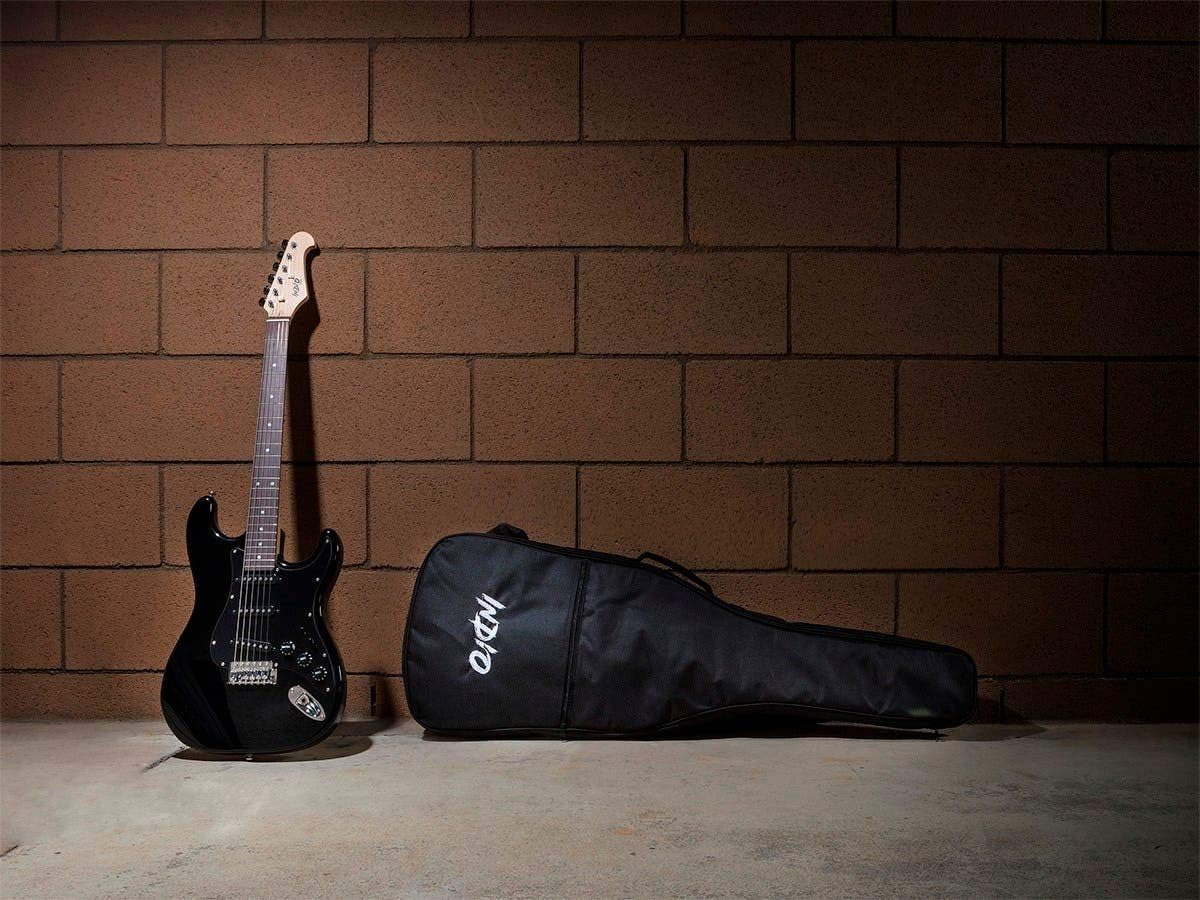 Monoprice 610160 Cali Classic Black Electric Guitar