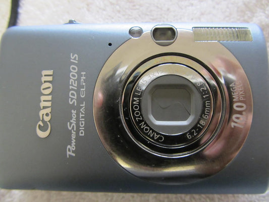 Canon SD1200IS Digital ELPH 10MP Camera - Dark Gray