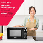 RCA RMW953-BLACK 0.9 Cu. Ft. Black Microwave Oven