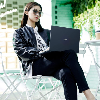 LG 17Z90P-K.AAB8U1 Gram 17" Laptop Ultra 7 2TB SSD