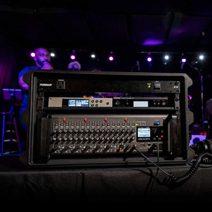 Zoom LiveTrak L-20R Digital Mixing Console