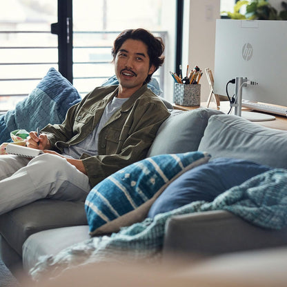 HP 8L9C8AA#ABA 23.8" Athlon Silver All-in-One Desktop