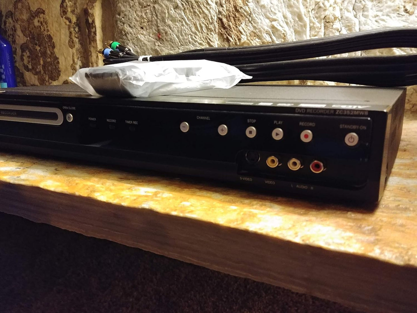 Magnavox ZC352MW8 DVD Recorder Digital Tuner Renewed