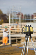 Leica 6011152 Rugby 620 Laser Level Kit Rod Eye 120