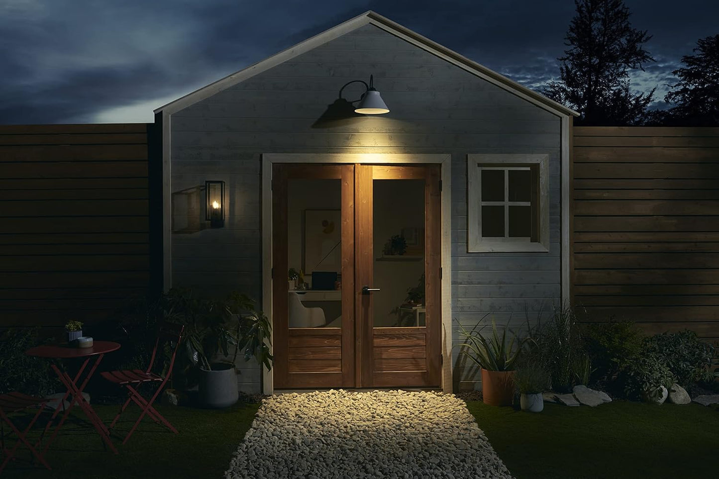 GE 45893 Ultra Bright LED Floodlight 150W Equivalent