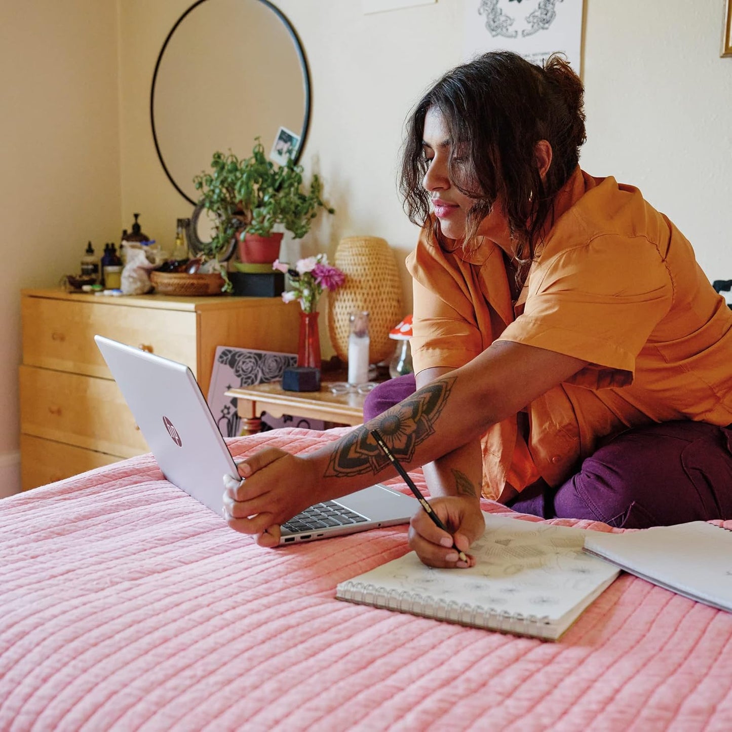 HP 15-fc0010nr 15" Ryzen 3 Laptop FHD