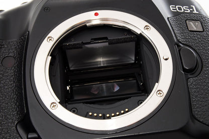 Canon 2043A005 EOS-1v 35mm SLR Camera Body