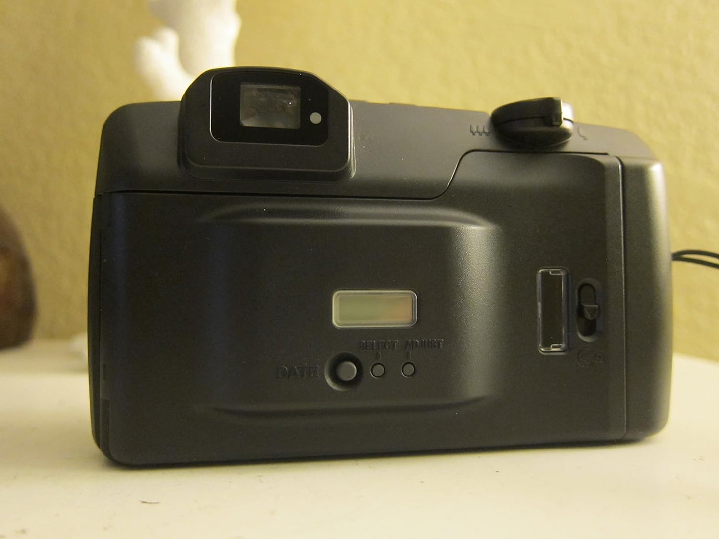 Pentax IQZOOM80QD EZY-80 35mm Film Camera