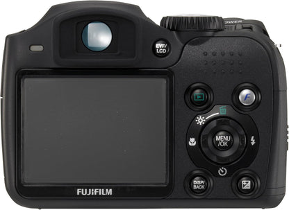 Fujifilm 15747988 Finepix S700 7.1MP Digital Camera