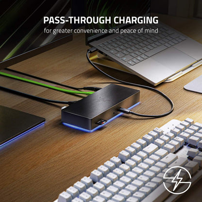 Razer RC21-01690100-R3U1 Thunderbolt 4 Dock - Chroma