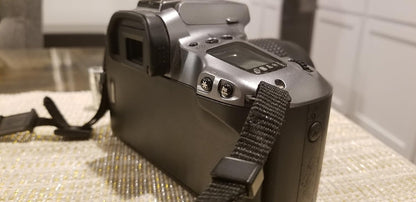 Canon 8675A002 EOS Rebel GII 35mm Film Camera Kit