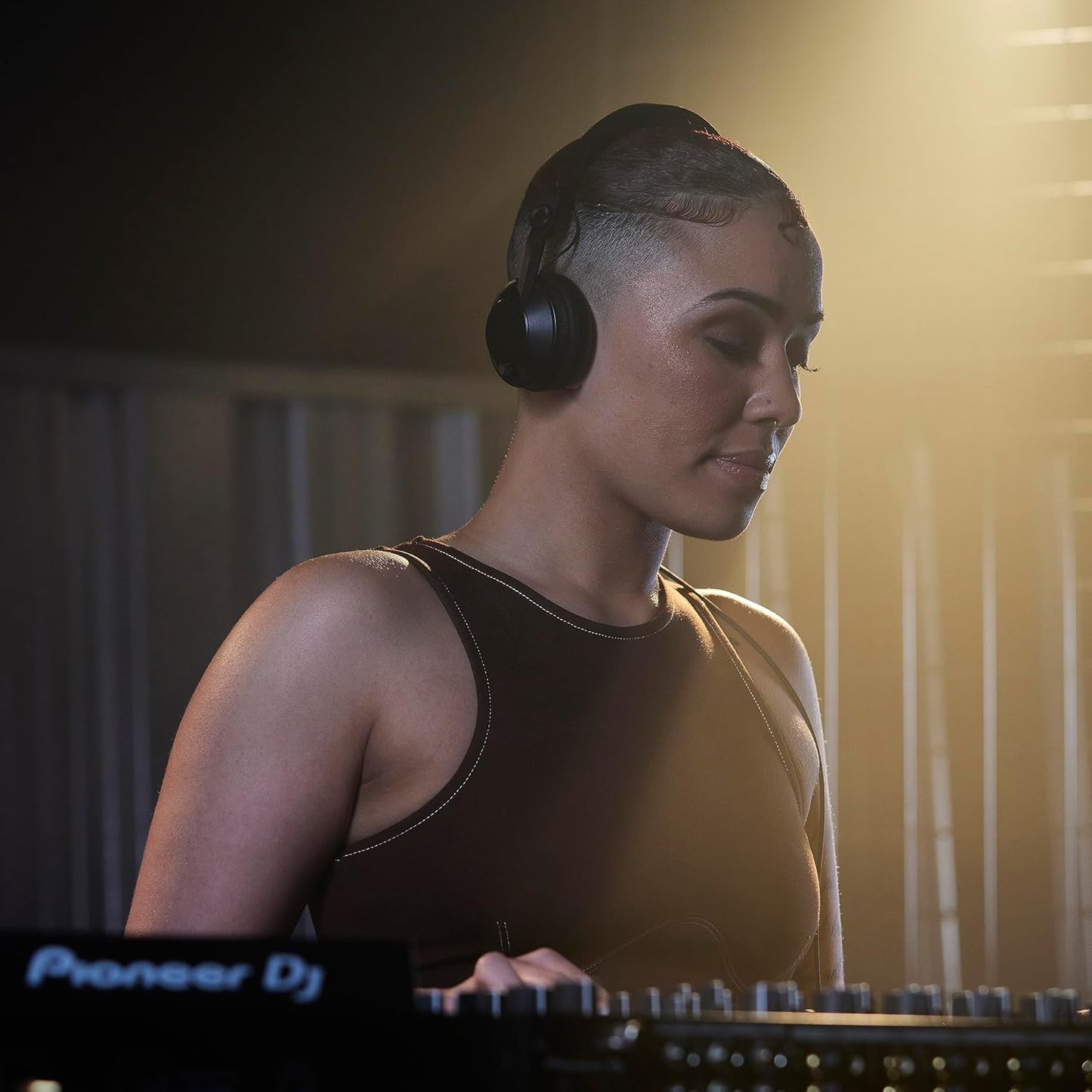 Pioneer DJ HDJ-CX Professional DJ Headphones Black