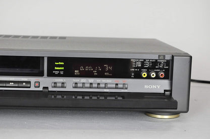 Sony SL-HF2000 Super Beta HiFi VCR - Tested & Working