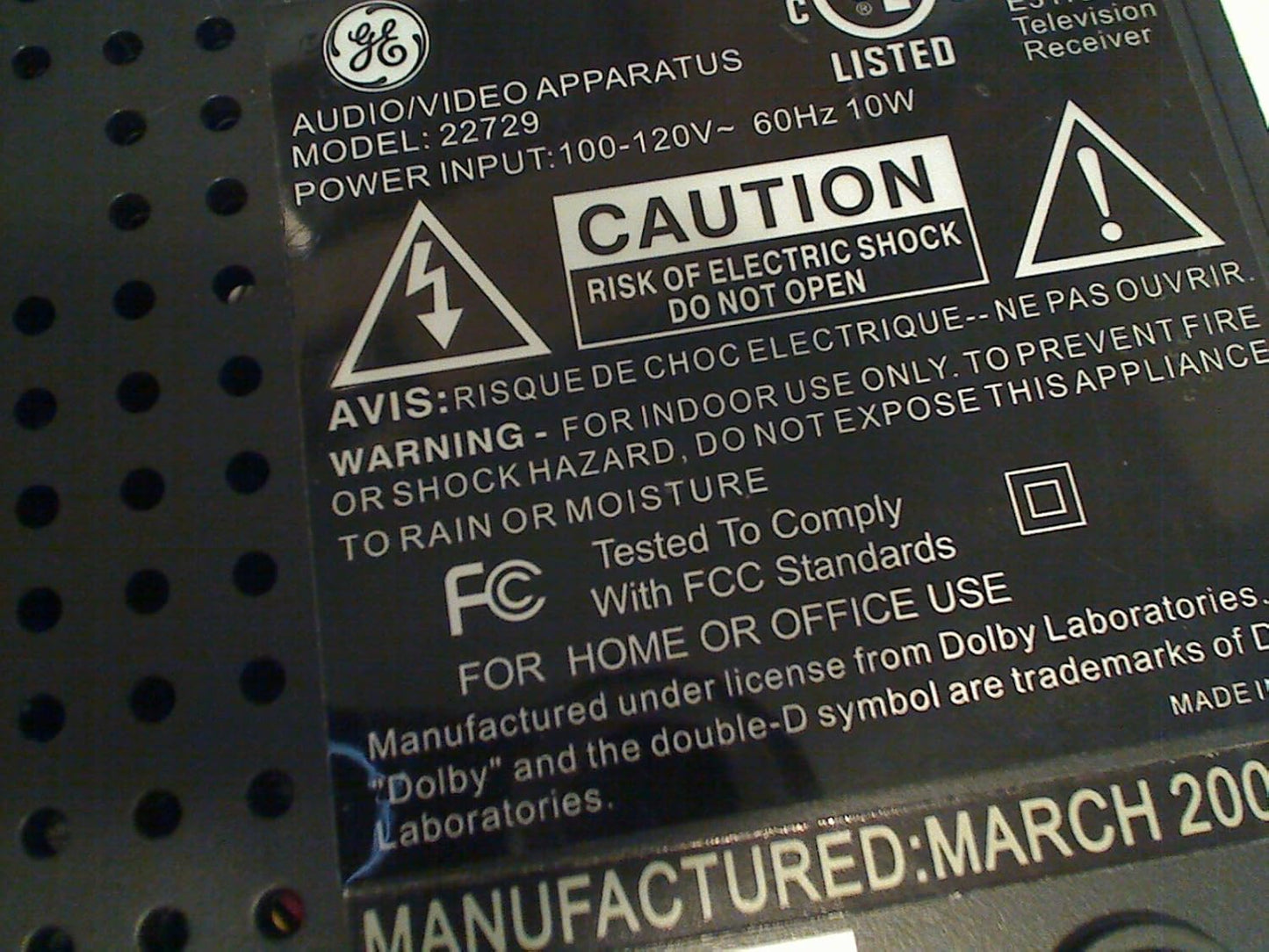 GE 22729 Digital to Analog TV Converter Box