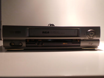 RCA VR552 4-Head VCR Player
