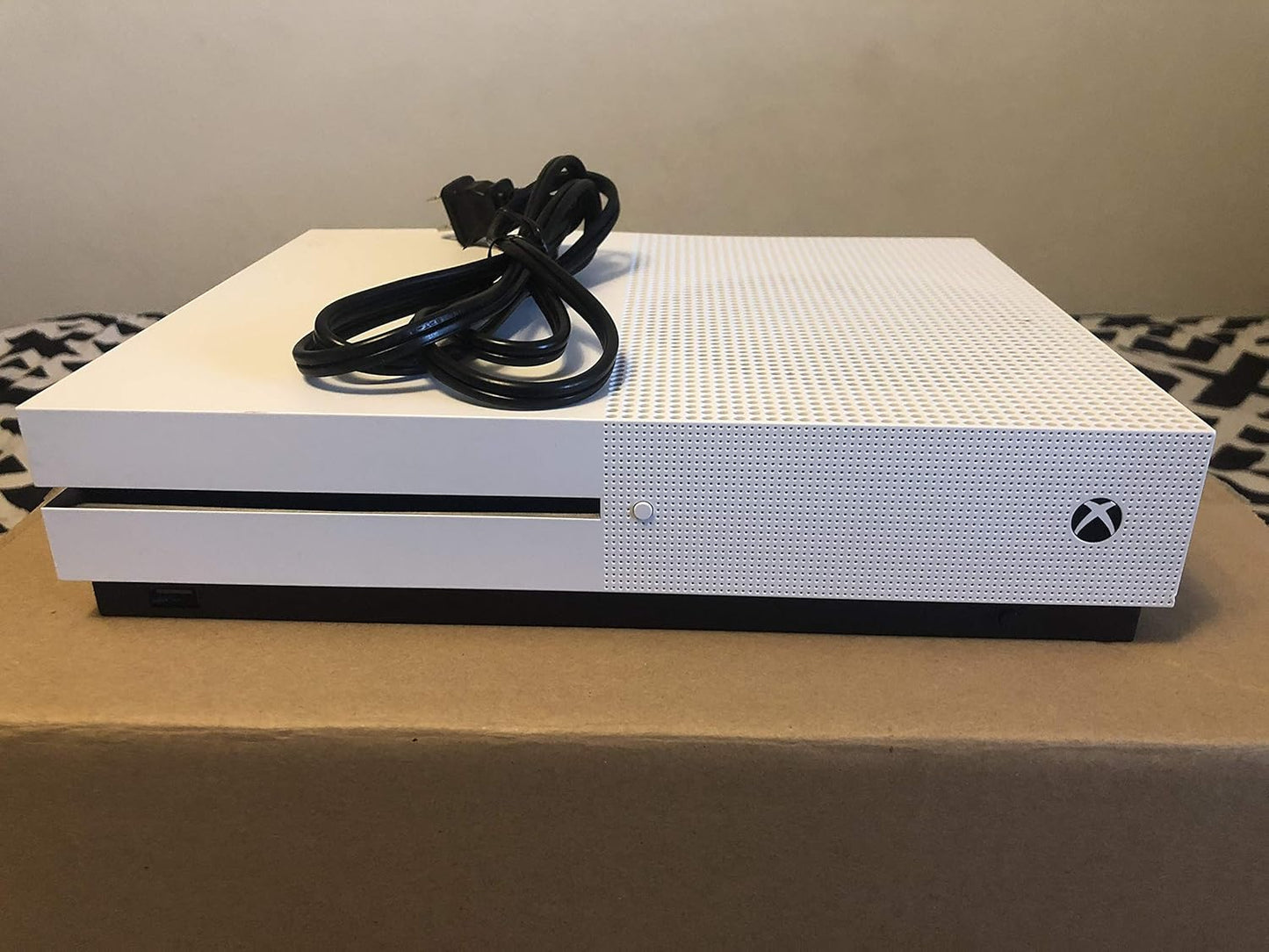 Microsoft ZQ9-00028 Xb1 System 500Gb Battlefield Console