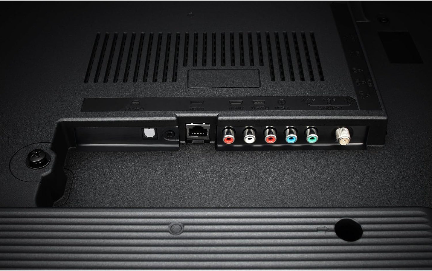 LG 65UH5500 65-Inch 4K Smart LED TV - Bundle