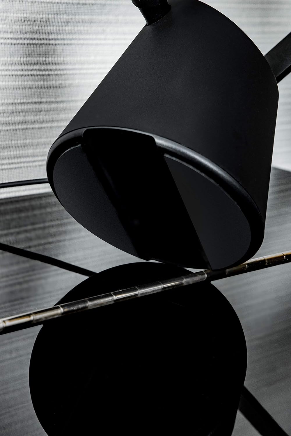 BenQ PL19_D Black 47" Wide PianoLight LED Eye Care