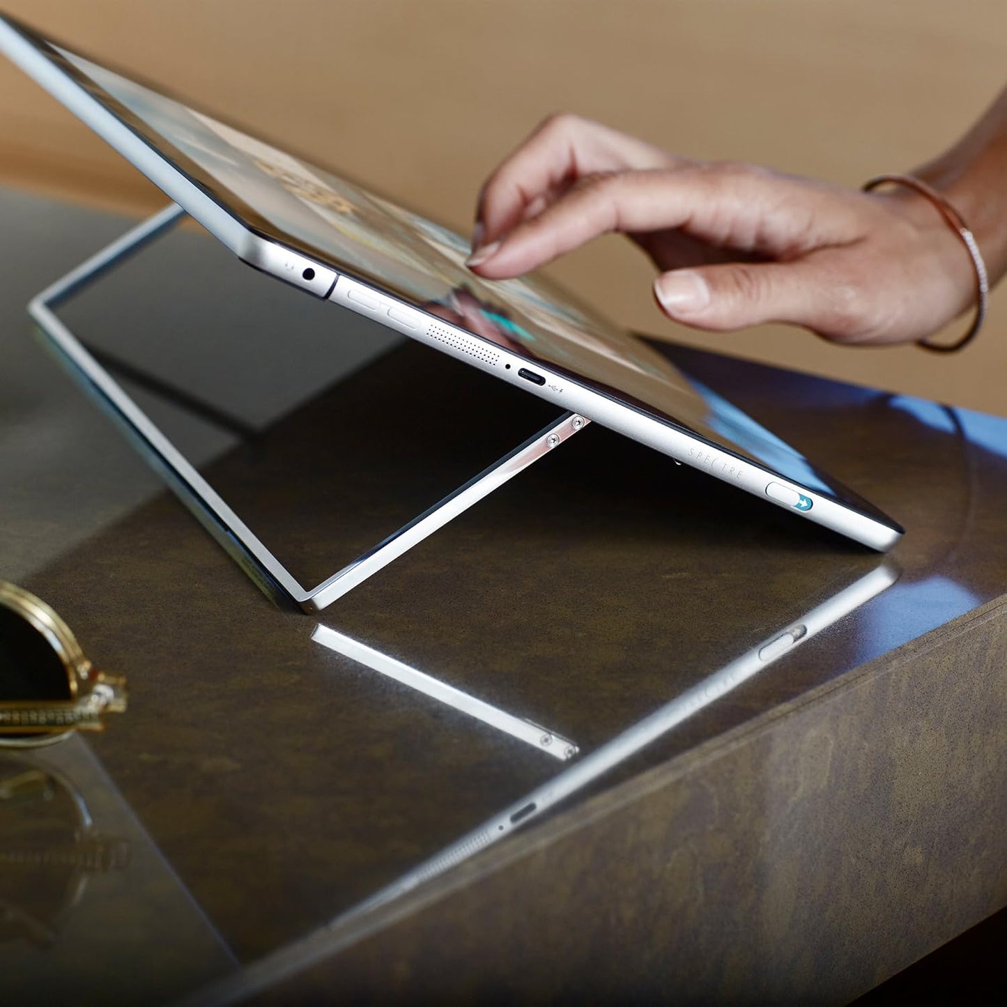 HP Spectre X2 12-a009nr 12" Touchscreen 2-in-1 - 4GB RAM, 128GB SSD