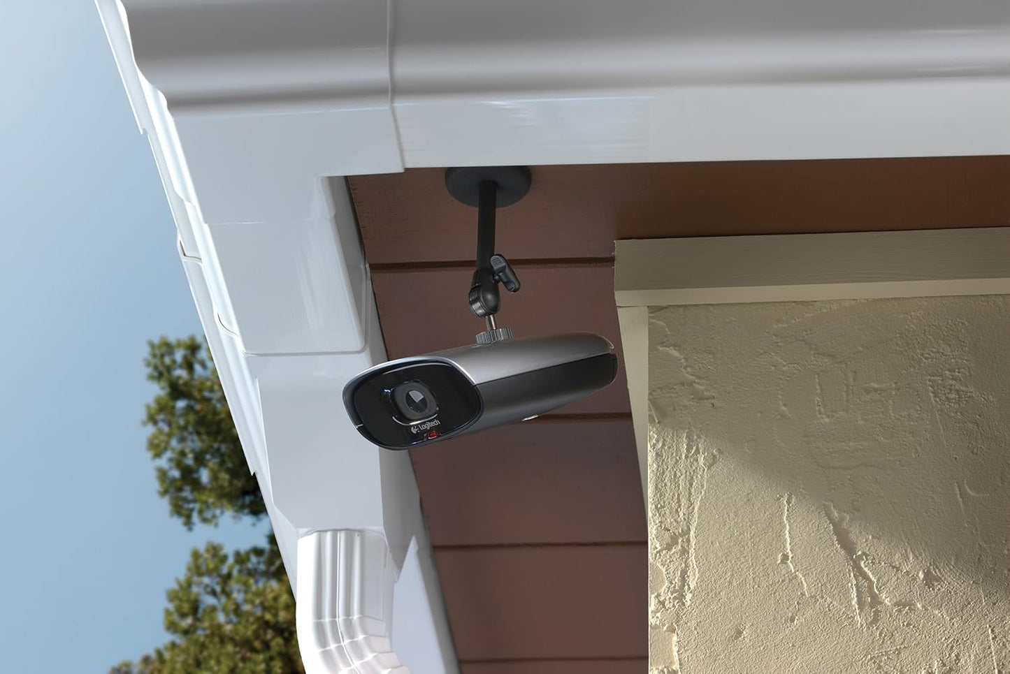 Logitech 961-000338 Alert 700e Outdoor HD Security Camera