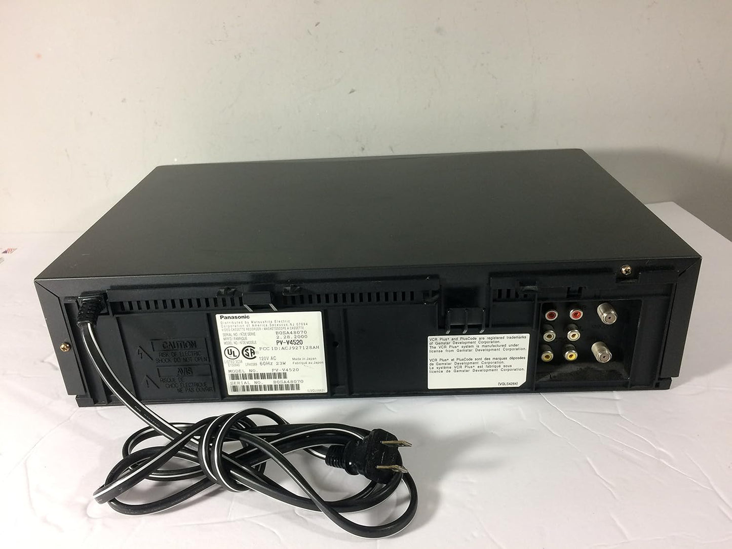 Panasonic PV-V4520 4-Head Hi-Fi VCR Player