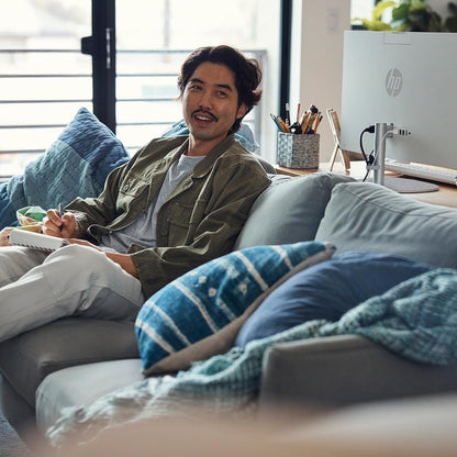 HP 8R2K4AA#ABA 23.8-inch All-in-One Desktop i3-N300