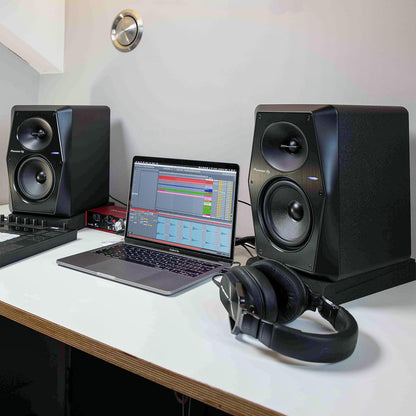 Pioneer DJ VM-50 5.25-inch Active Studio Monitor - Black