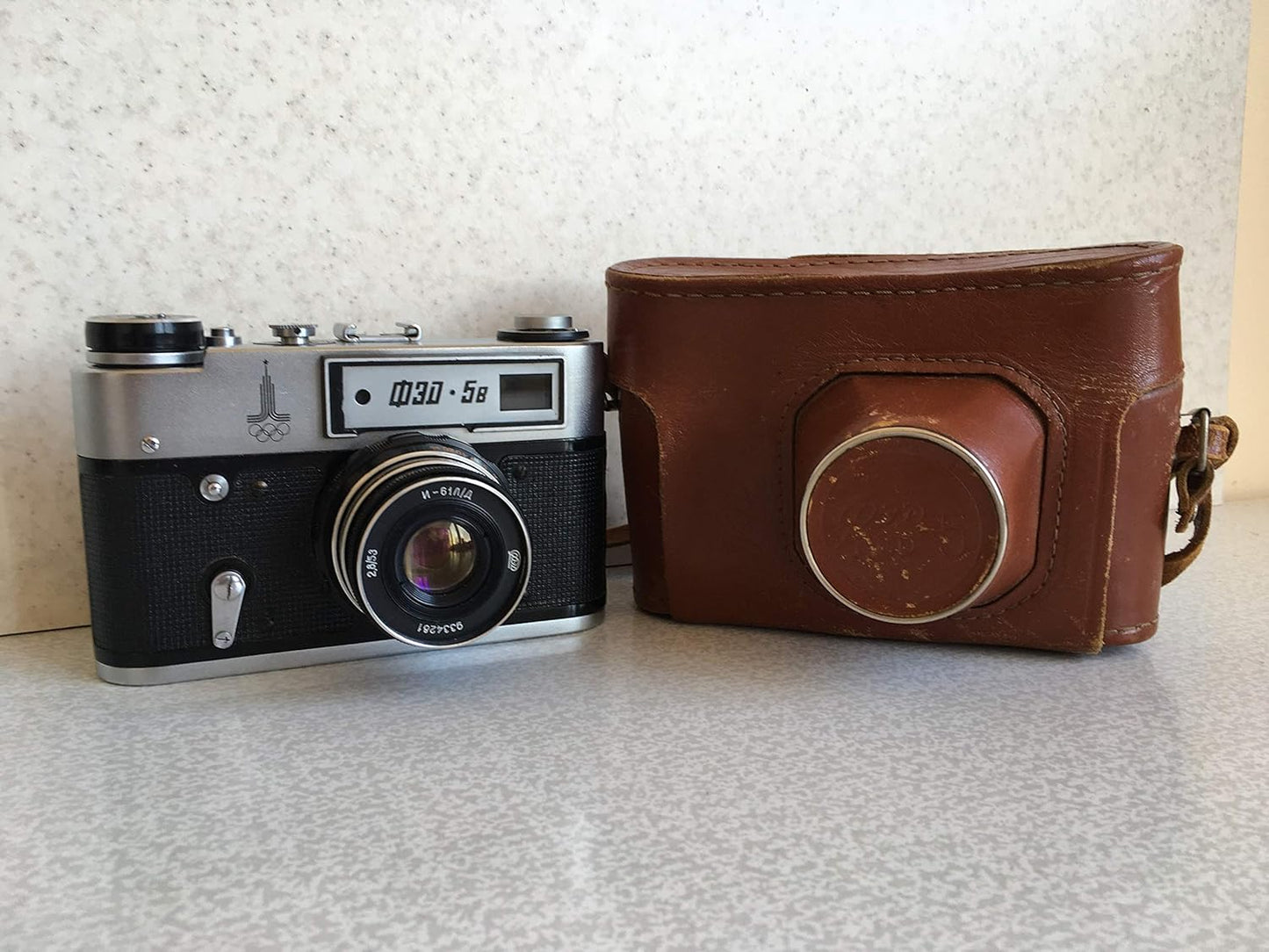 Leica FED-5C Soviet 35mm Film Camera Industar-61