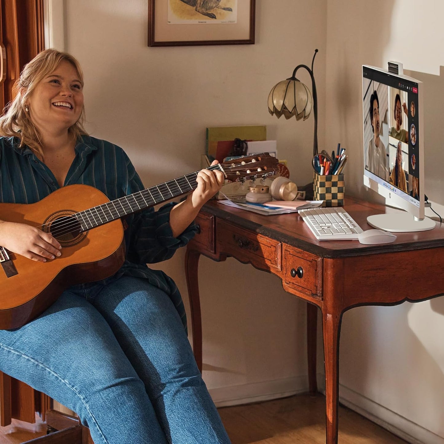 HP 24-cr0032 24" All-in-One PC Ryzen 7 16GB RAM 512GB SSD