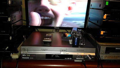 Panasonic DMR-ES40VS VHS DVD Recorder Combo