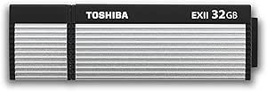 Toshiba THNV32OSUSIL(8 32GB USB 3.0 Flash Drive — main product image