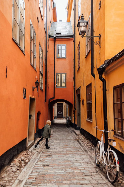 Nikon 20101 NIKKOR Z 28mm f/2.8 Prime Lens