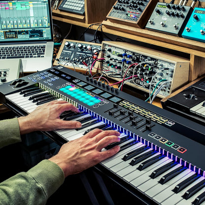 Novation AMS-SL61-MK3 61-Key MIDI Keyboard Controller