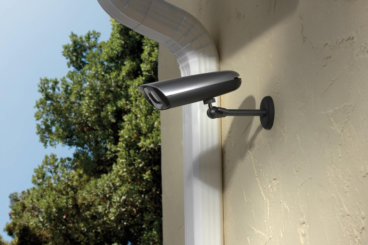 Logitech 961-000338 Alert 700e Outdoor HD Security Camera