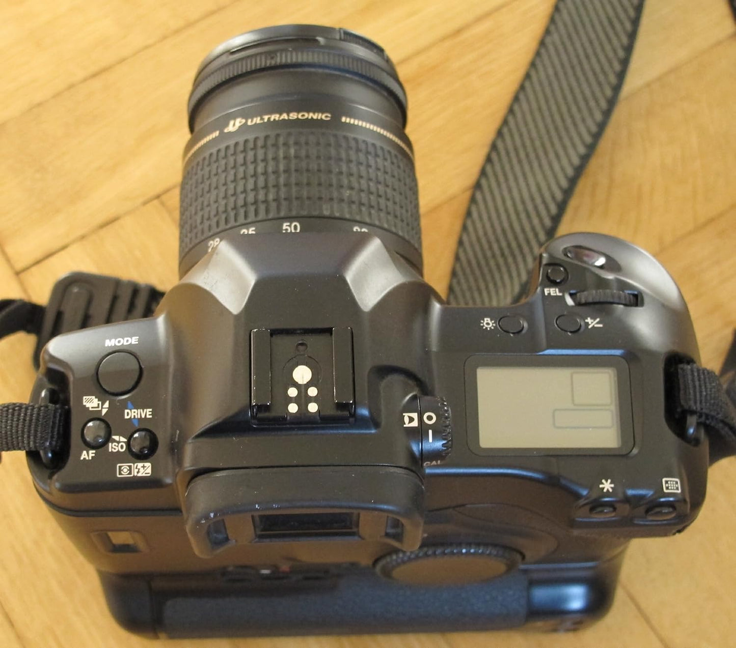 Canon 2051A001 EOS 3 [Film] SLR Camera (Used)