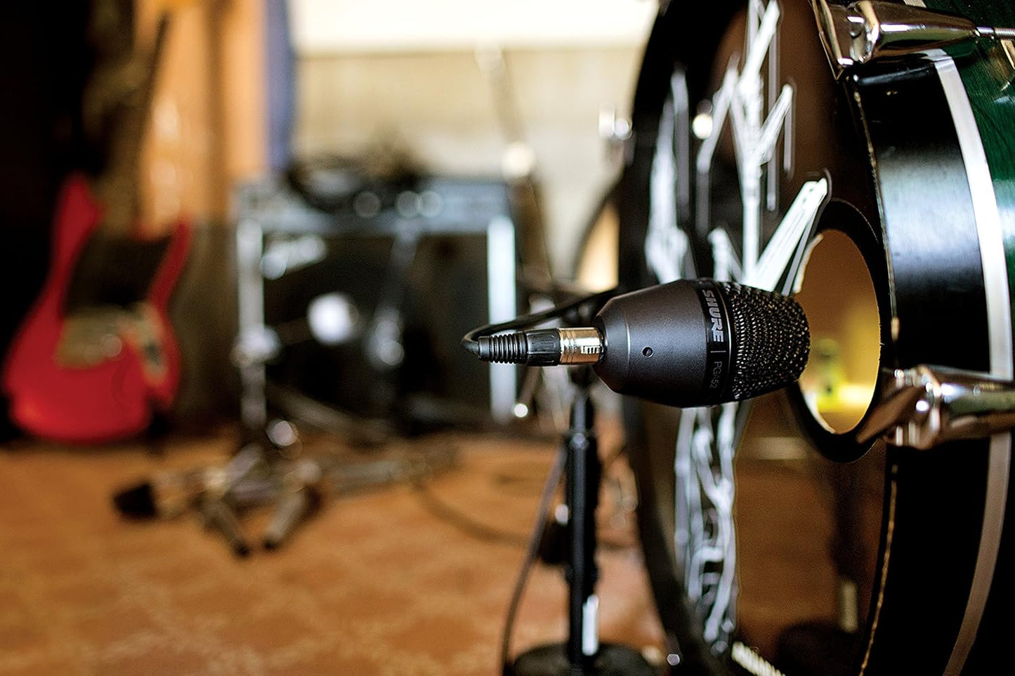 Shure PGA52-XLR Cardioid Dynamic Kick Drum Microphone
