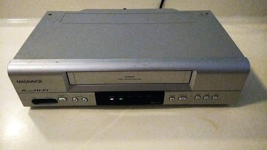 Magnavox MVR650MG 4-Head Hi-Fi Stereo VCR Player