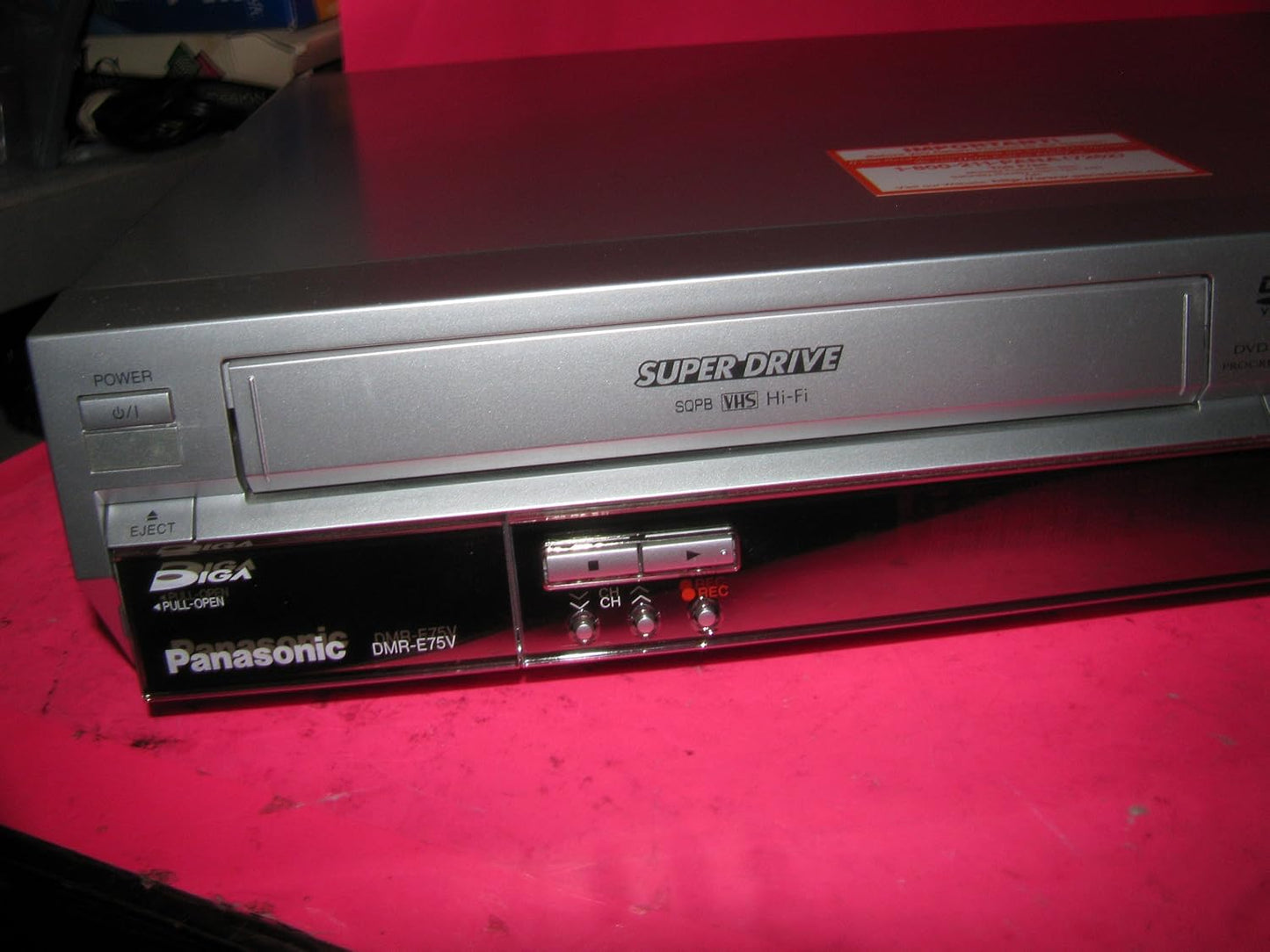 Panasonic DMRE75VS DVD Recorder/VCR Combo Progressive Scan