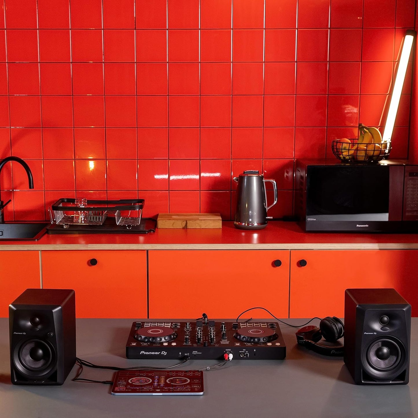 Pioneer DJ DDJ-FLX4 2-Deck DJ Controller