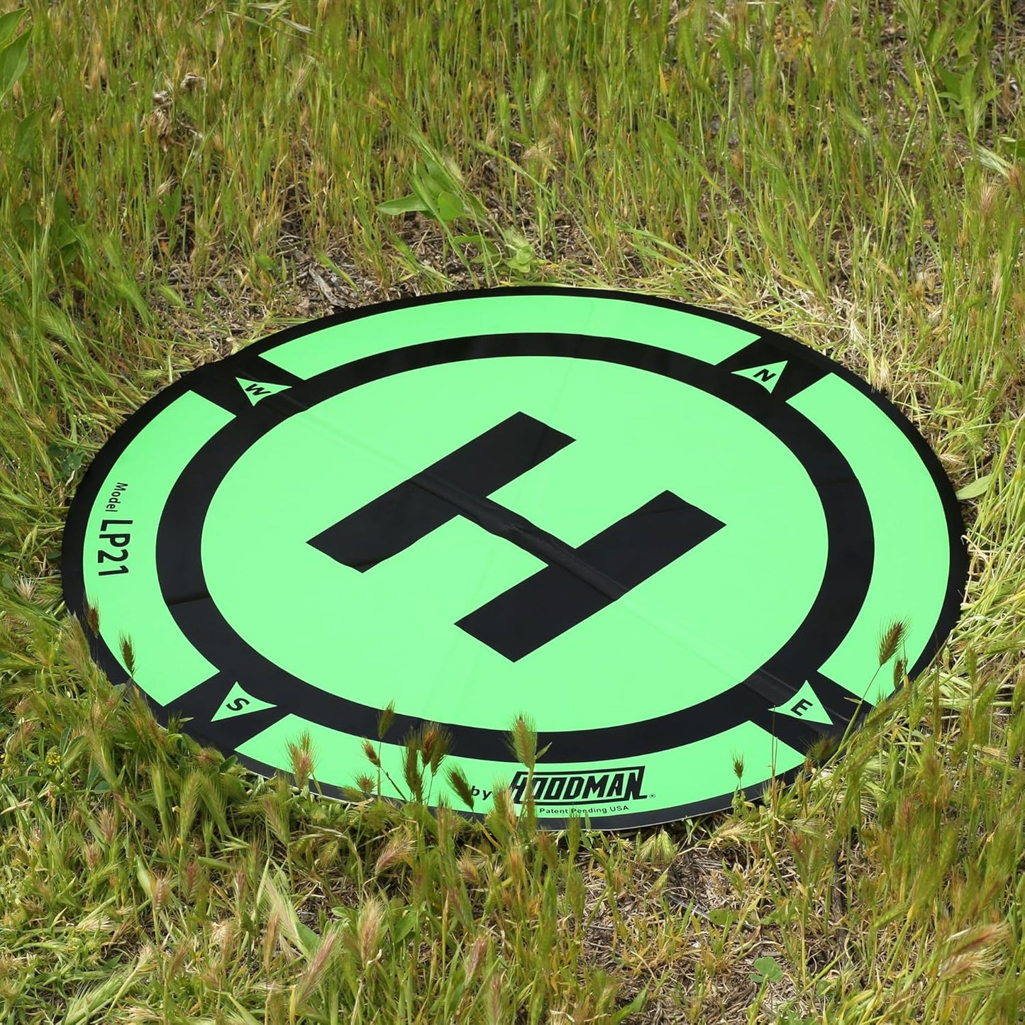Hoodman 1.9 Ft Trifold Weighted Drone Landing Pad LP21