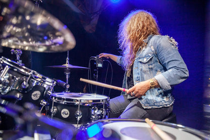 Zoom H6/BLK-cr All Black Handheld Recorder (Renewed)