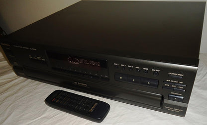 Technics SL-PD688 5-Disc CD Changer Black