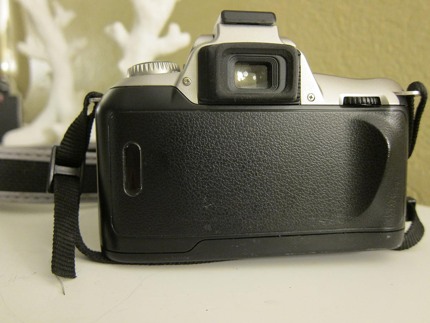 Nikon 1718 N55 35mm SLR Camera with 28-80mm Lens