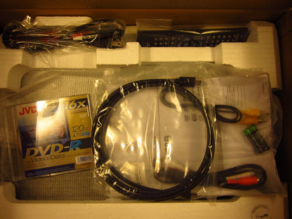 JVC DRMV79B 1080p Upconverting DVD Recorder VCR Combo