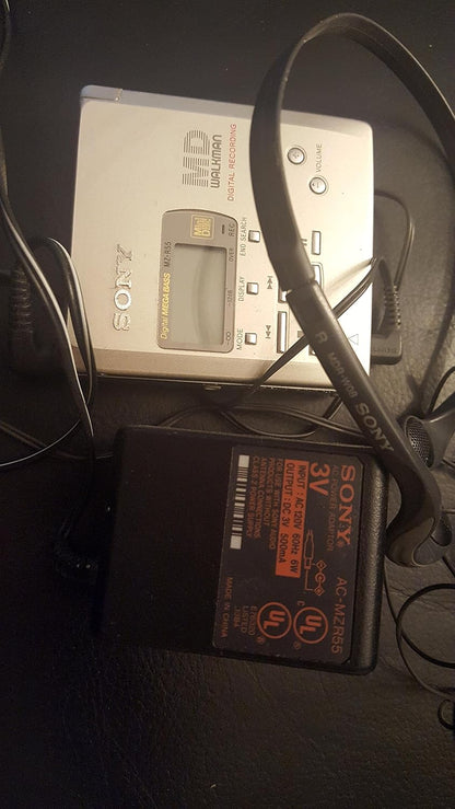 Sony MZ-R55 Portable MiniDisc Player - Recorder with Mega Bass