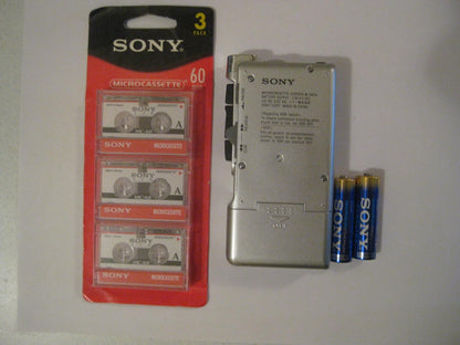 Sony OMEL-EZ M-560v Microcassette Recorder Bundle
